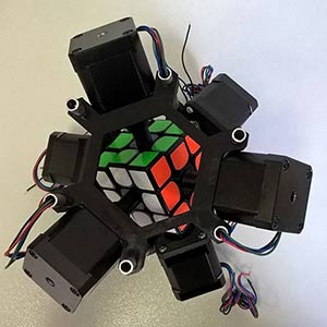 La máquina para resolución del cubo de Rubik