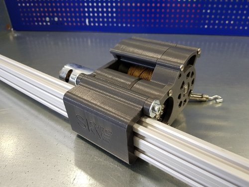 Winch mounting to an aluminium section 20x40 mm